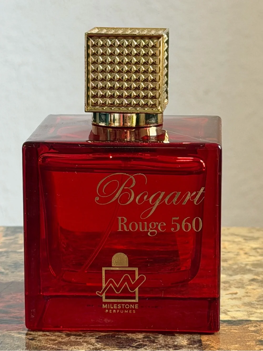 Bogart Rouge 560 perfume - Picture 1 of 1